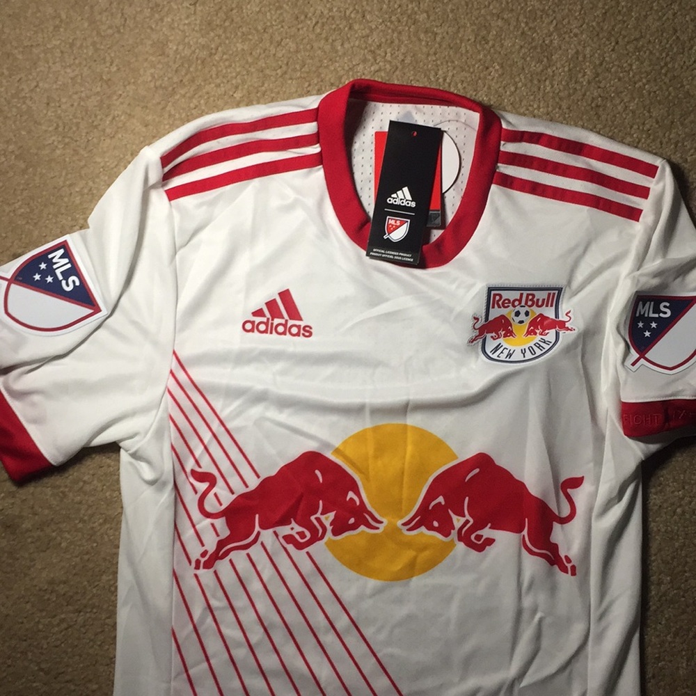 Adidas New York Red Bull’s soccer jearsy